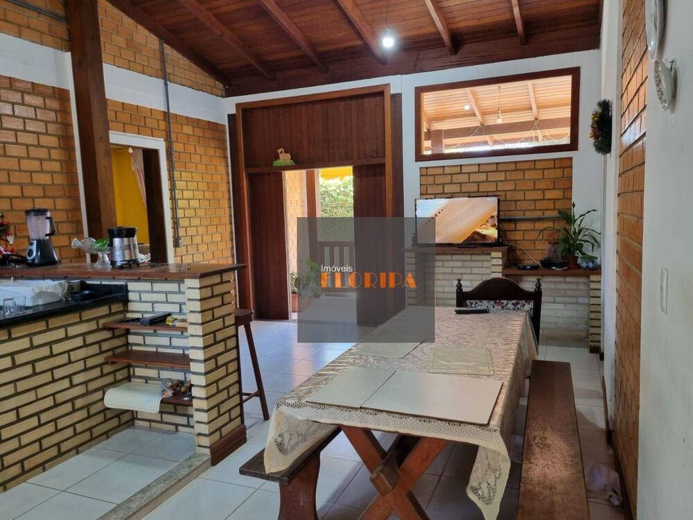 Casa, 4 quartos, 250 m² - Foto 6