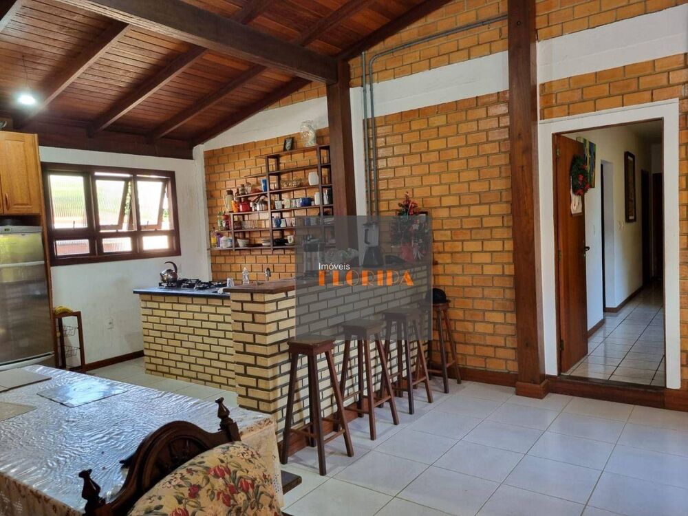 Casa, 4 quartos, 250 m² - Foto 10
