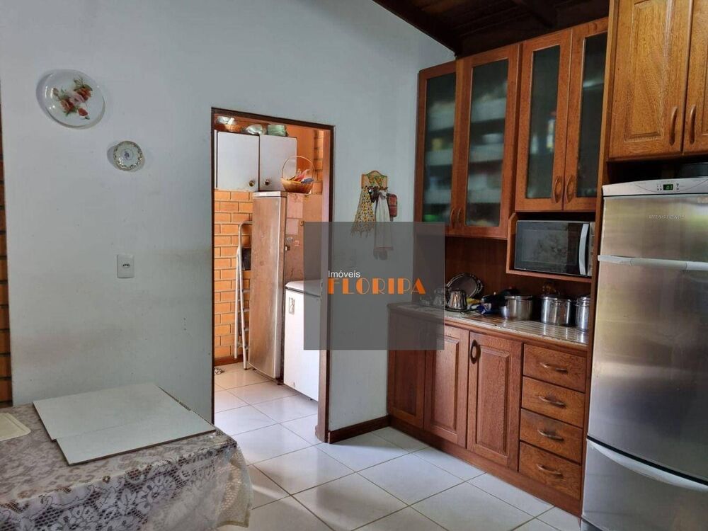 Casa, 4 quartos, 250 m² - Foto 11