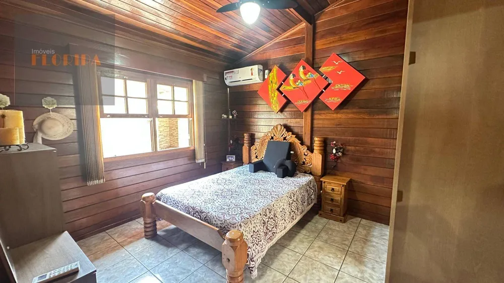 Casa, 3 quartos, 190 m² - Foto 13