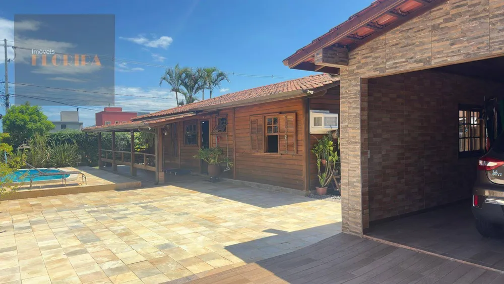 Casa, 3 quartos, 190 m² - Foto 9