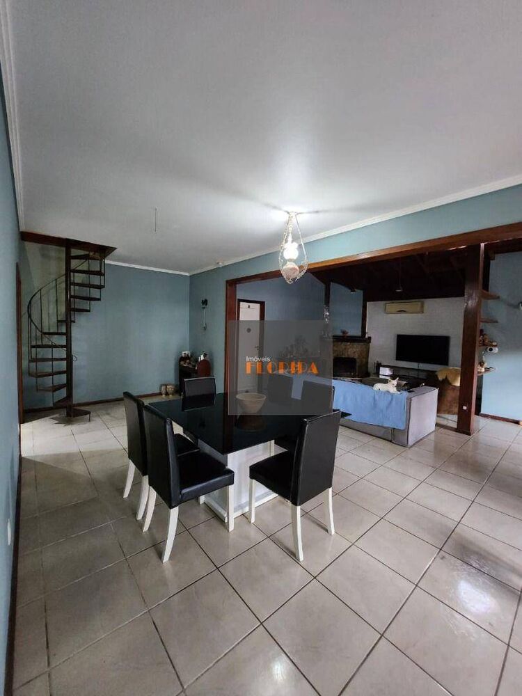Casa, 4 quartos, 250 m² - Foto 18