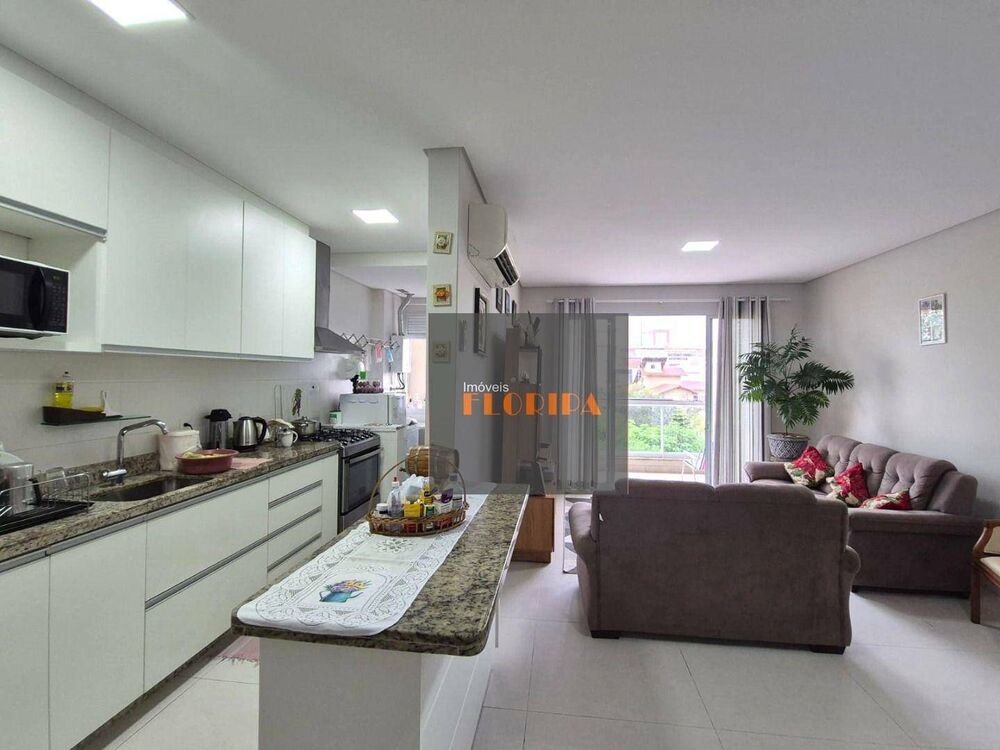 Apartamento à venda com 3 quartos, 112m² - Foto 4