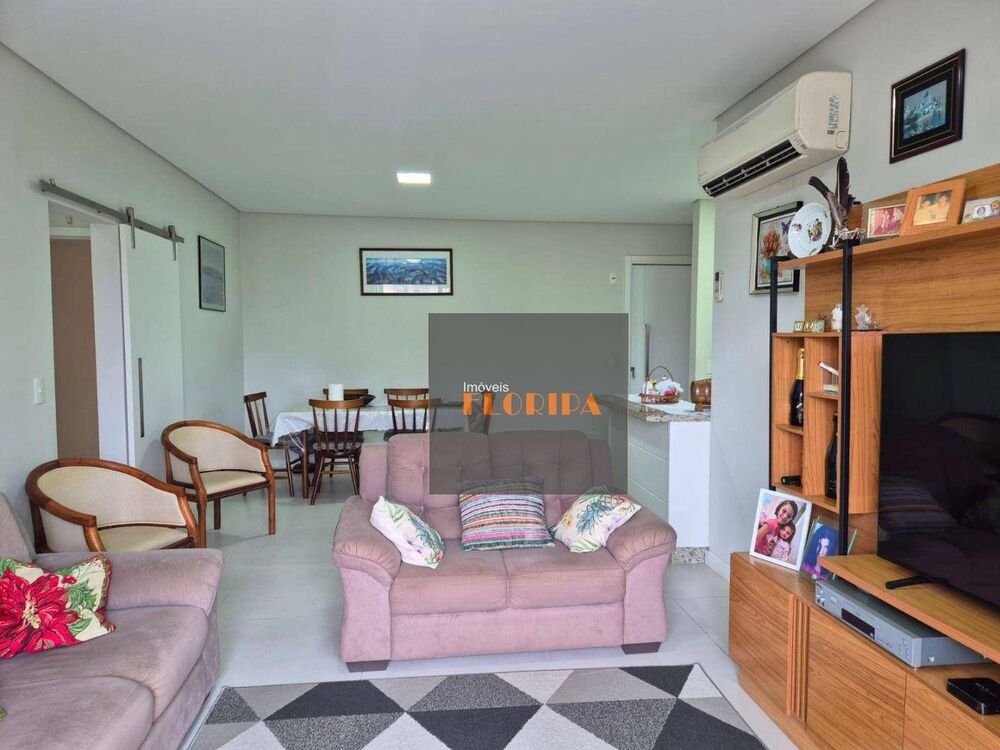 Apartamento à venda com 3 quartos, 112m² - Foto 1