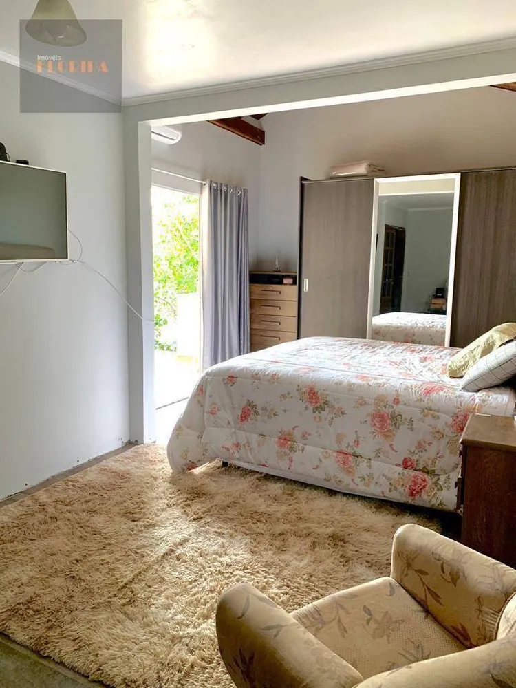 Casa, 6 quartos, 307 m² - Foto 11