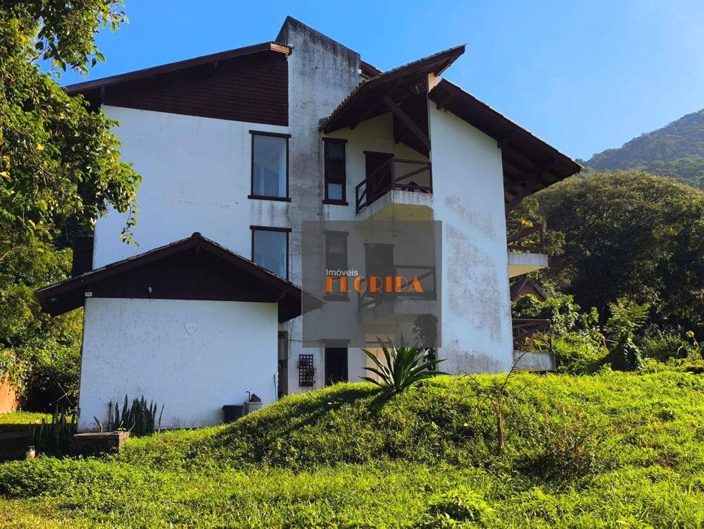 Casa, 3 quartos, 264 m² - Foto 23
