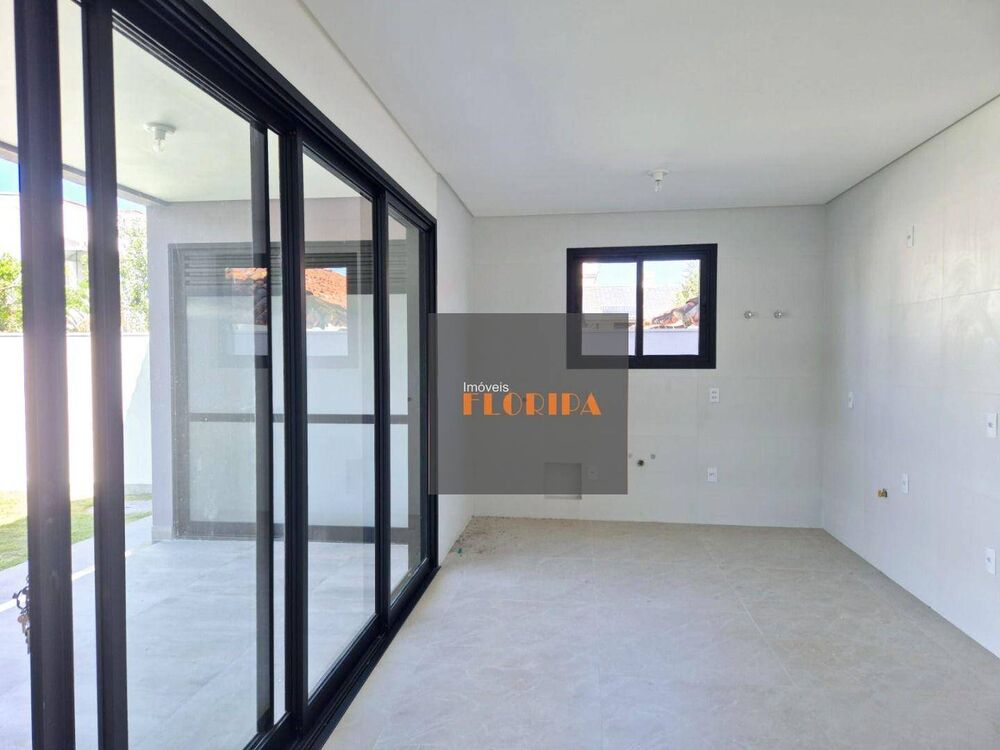 Casa à venda com 3 quartos, 179M2 - Foto 9