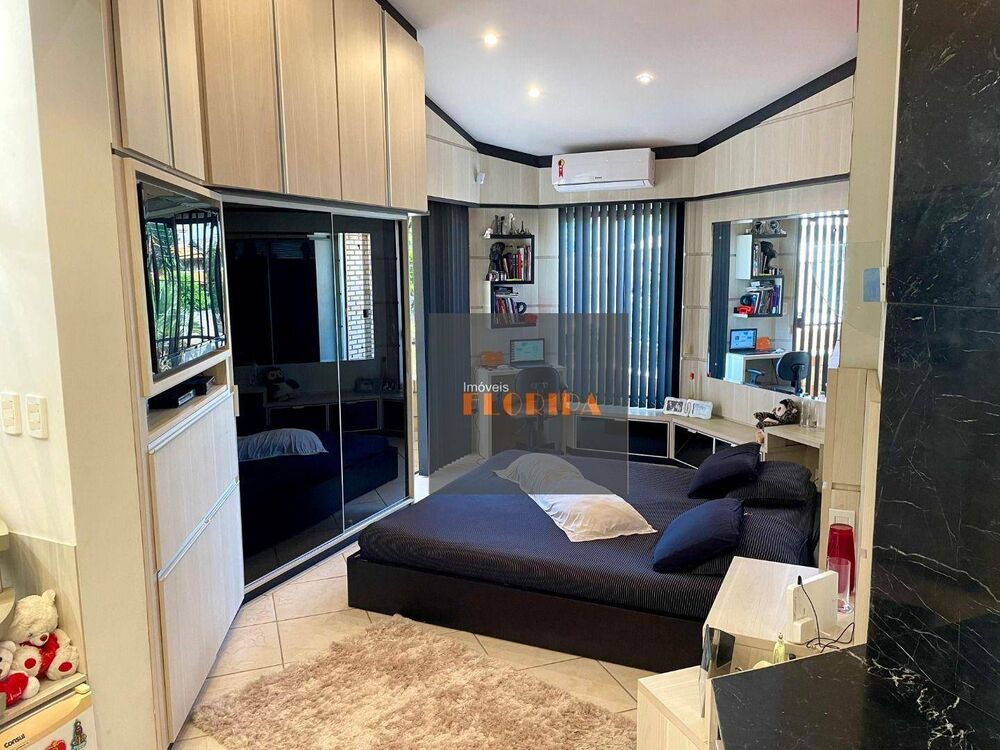 Casa, 3 quartos, 160 m² - Foto 1