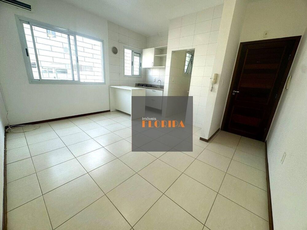 Apartamento à venda com 2 quartos, 55m² - Foto 4