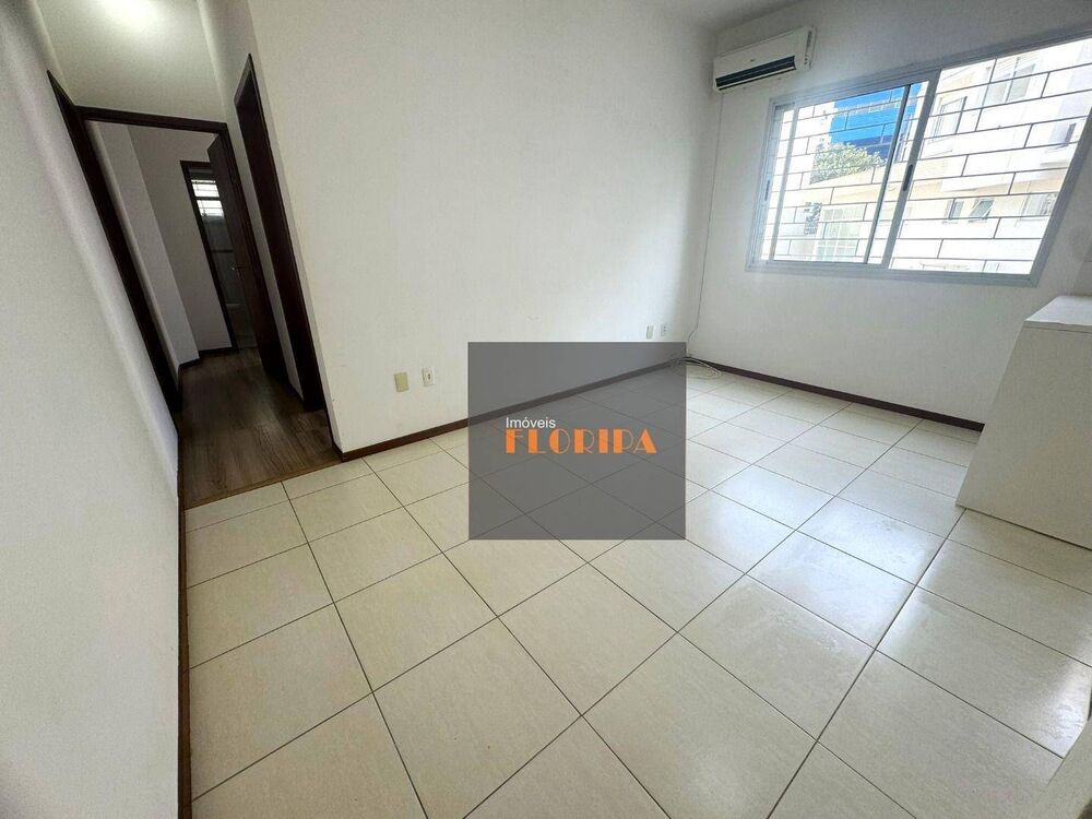 Apartamento à venda com 2 quartos, 55m² - Foto 6