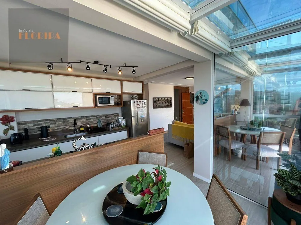 Cobertura, 2 quartos, 230 m² - Foto 4