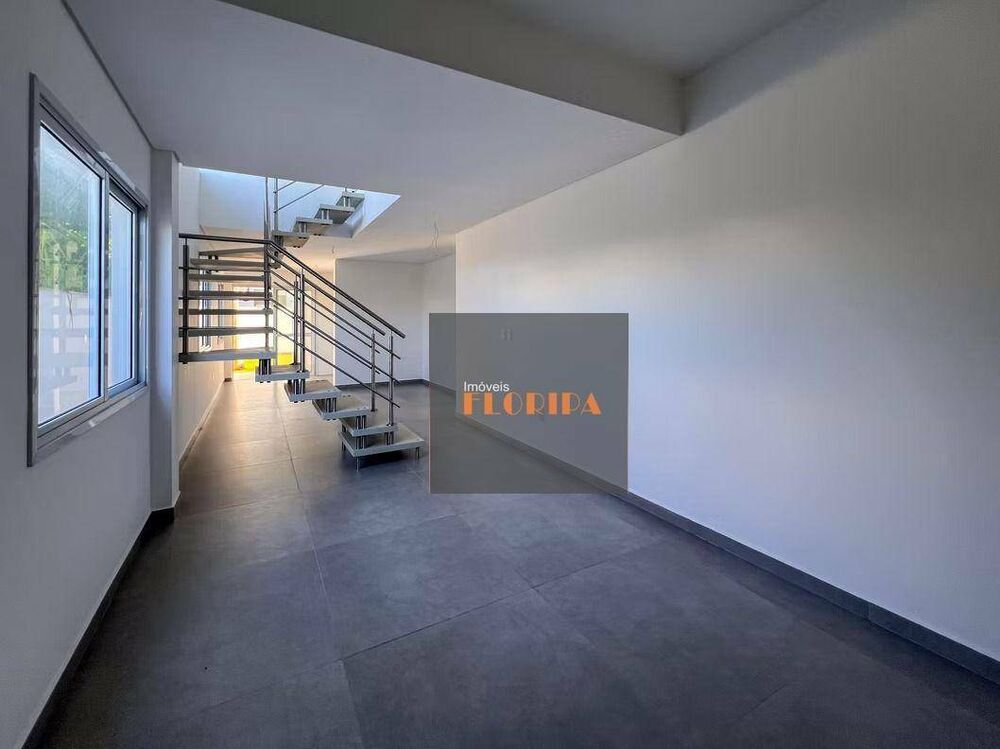 Casa, 3 quartos, 130 m² - Foto 2