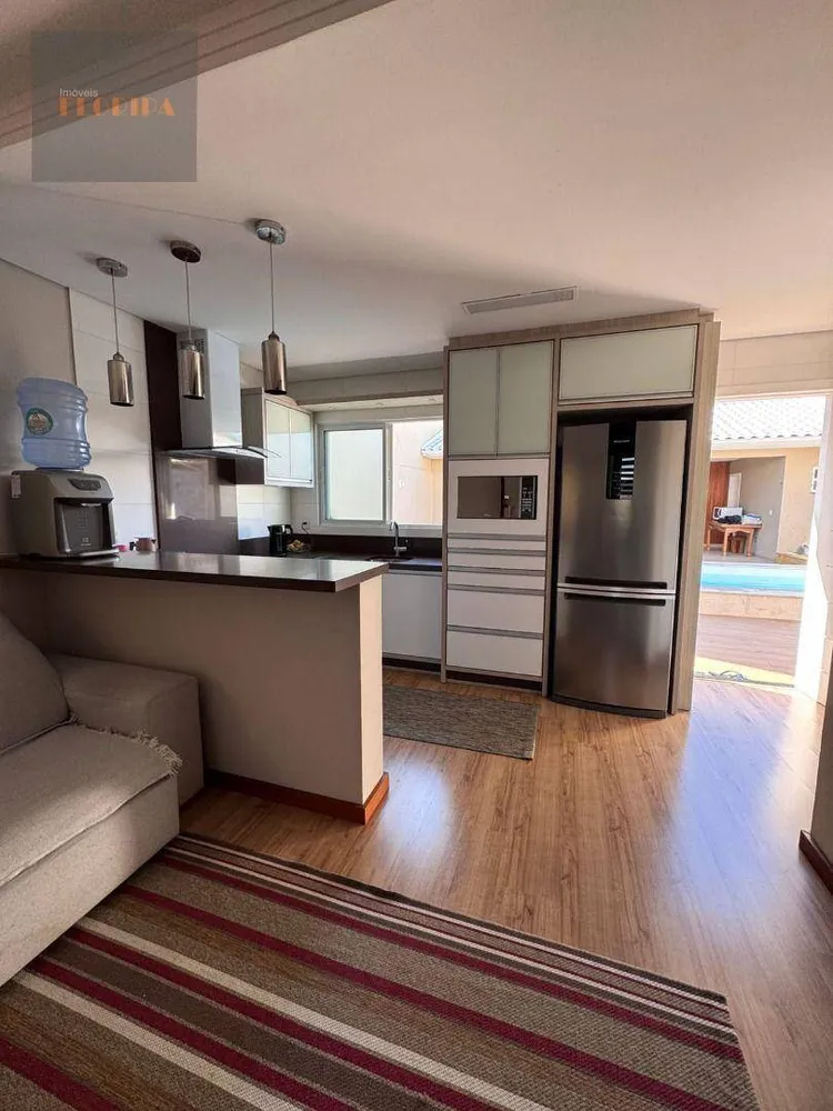Casa, 3 quartos, 173 m² - Foto 3
