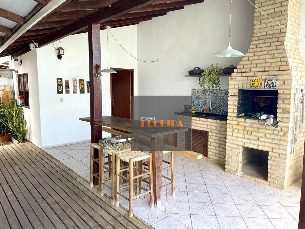 Casa, 4 quartos, 234 m² - Foto 3