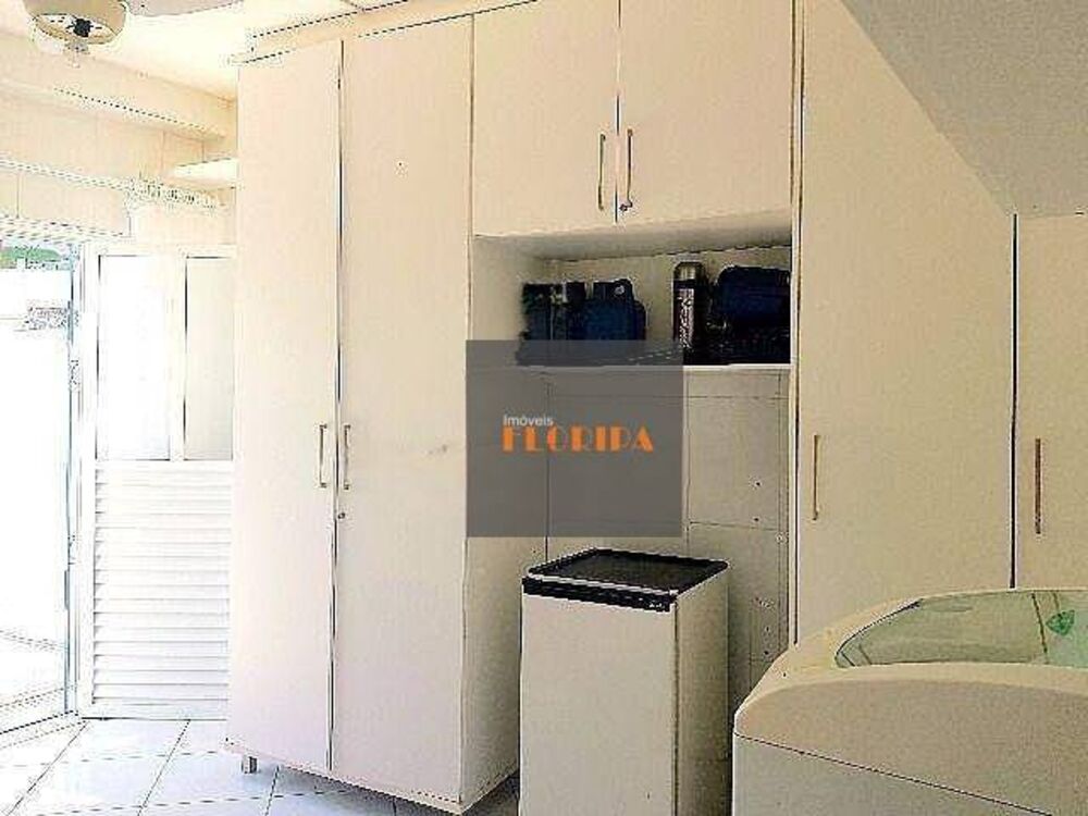Casa à venda com 5 quartos, 330m² - Foto 12