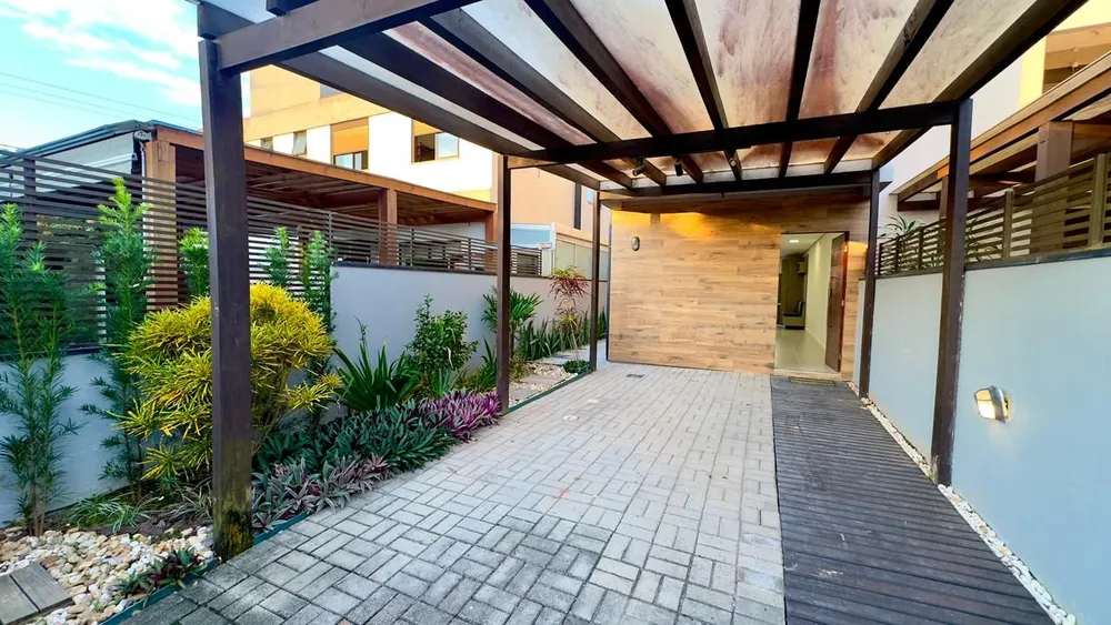 Casa, 3 quartos, 118 m² - Foto 2