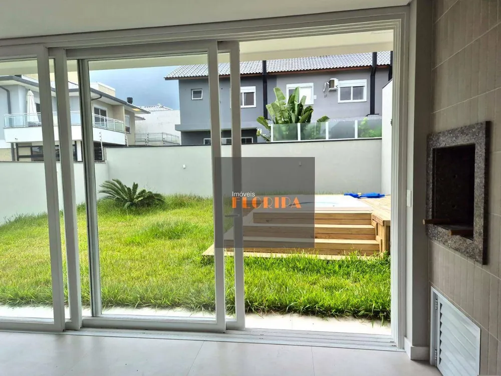 Casa, 3 quartos, 220 m² - Foto 9