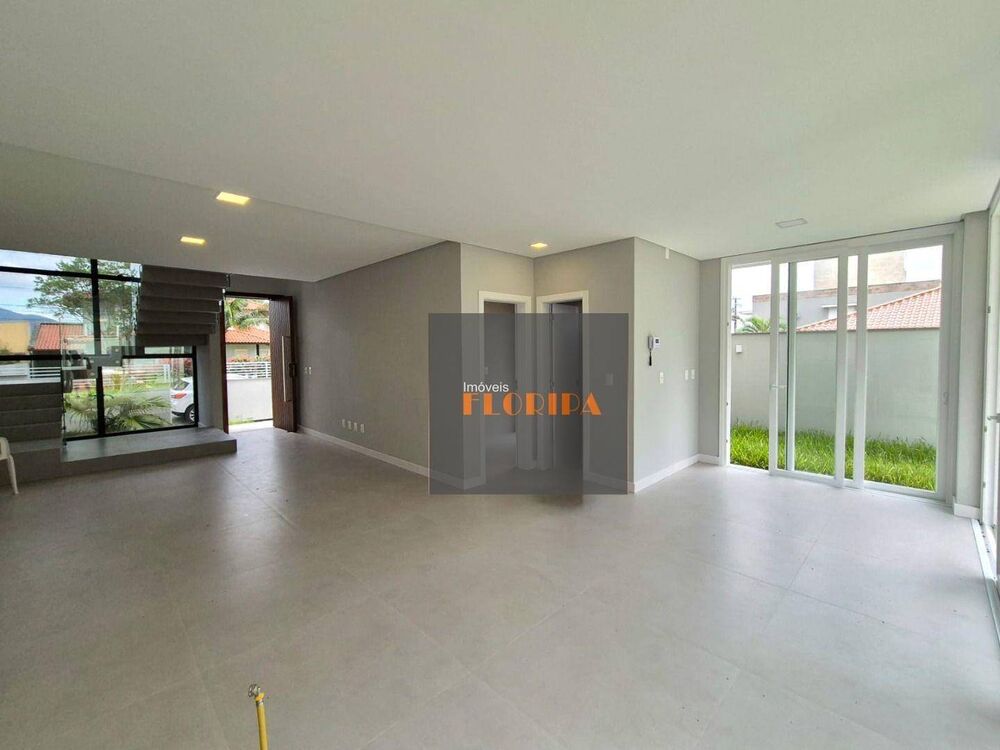 Casa, 3 quartos, 220 m² - Foto 8