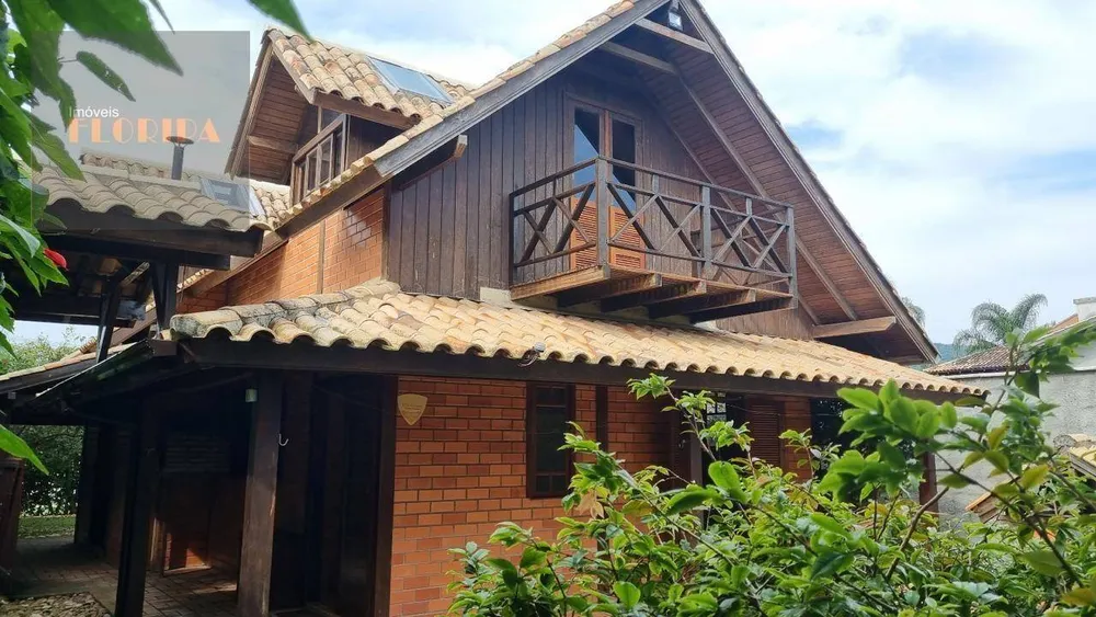 Casa, 3 quartos, 154 m² - Foto 1