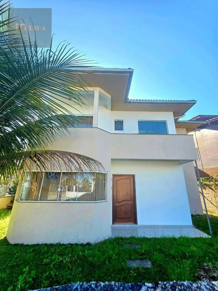 Casa, 3 quartos, 180 m² - Foto 1