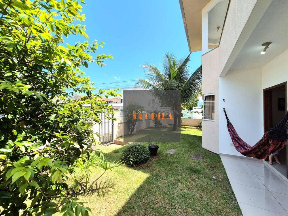 Casa, 3 quartos, 180 m² - Foto 1