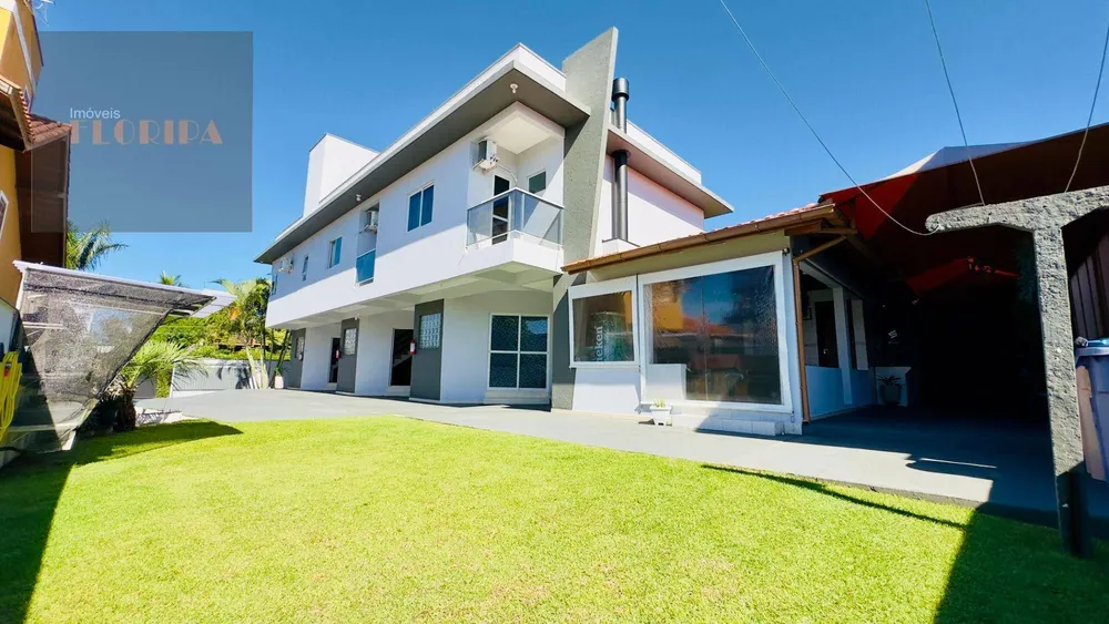 Sobrado, 6 quartos, 350 m² - Foto 4