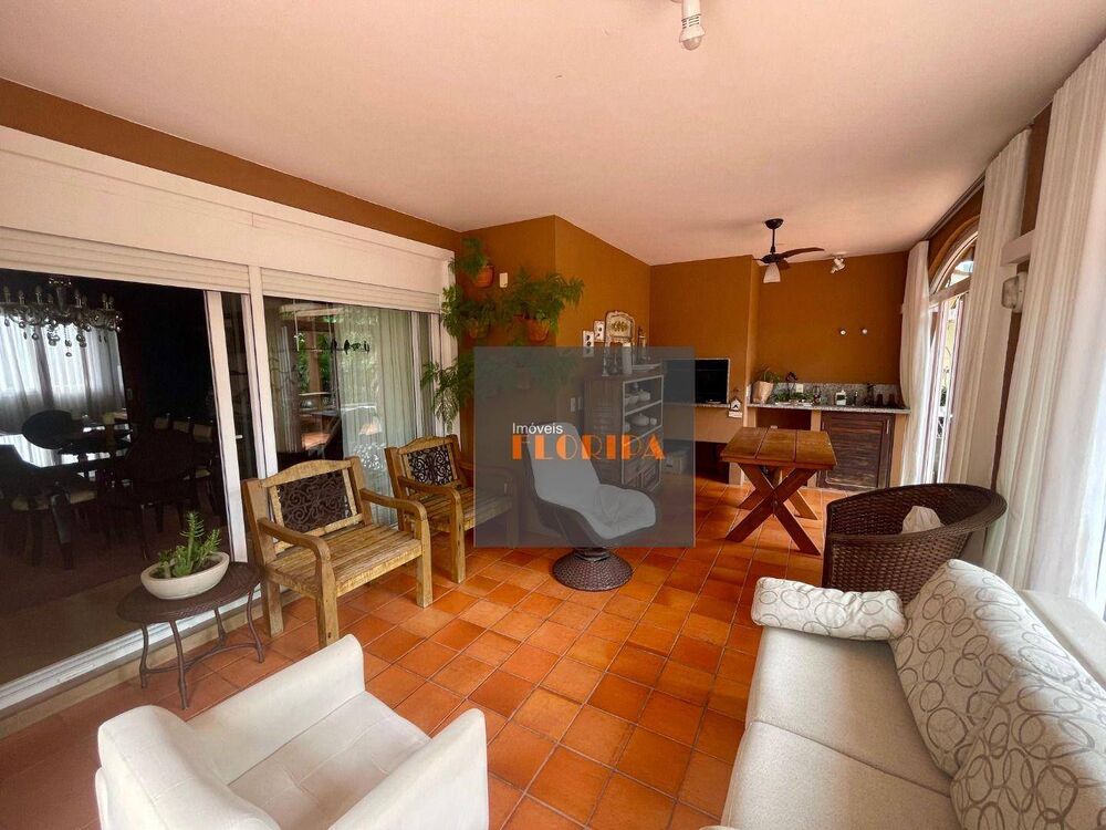 Casa, 3 quartos, 289 m² - Foto 9