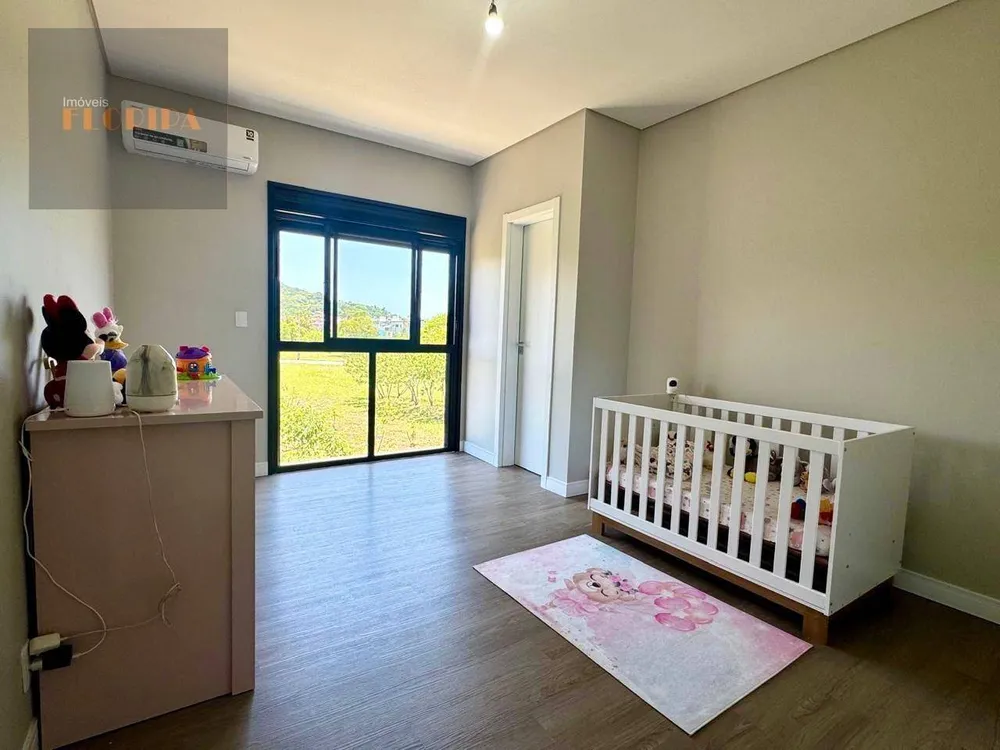 Casa, 3 quartos, 208 m² - Foto 22