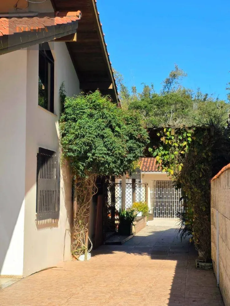 Casa, 4 quartos, 204 m² - Foto 2