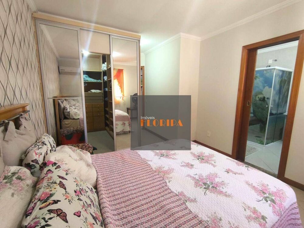 Casa, 4 quartos, 204 m² - Foto 5