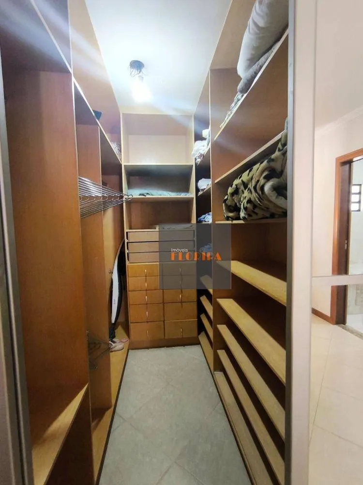 Casa, 4 quartos, 204 m² - Foto 8