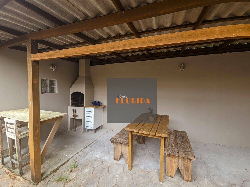 Casa à venda com 3 quartos, 90m² - Foto 12