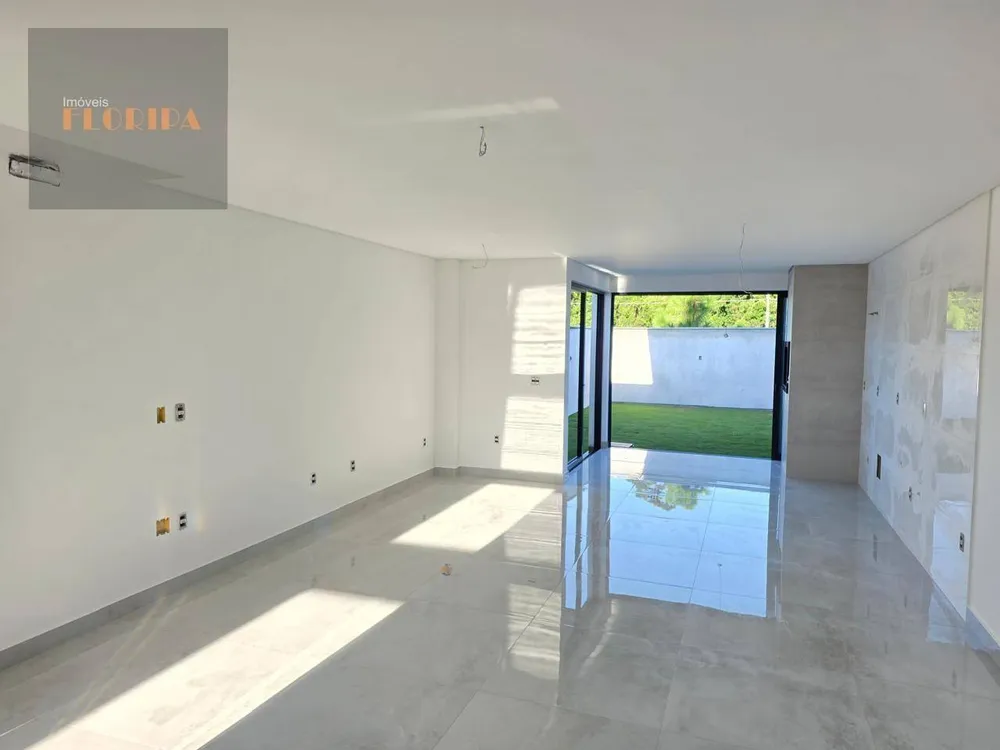 Casa, 3 quartos, 128 m² - Foto 2