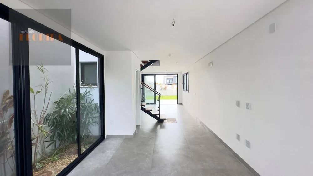 Casa, 3 quartos, 162 m² - Foto 3
