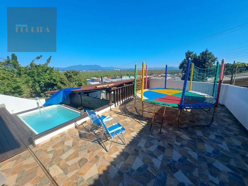 Casa, 4 quartos, 247 m² - Foto 4