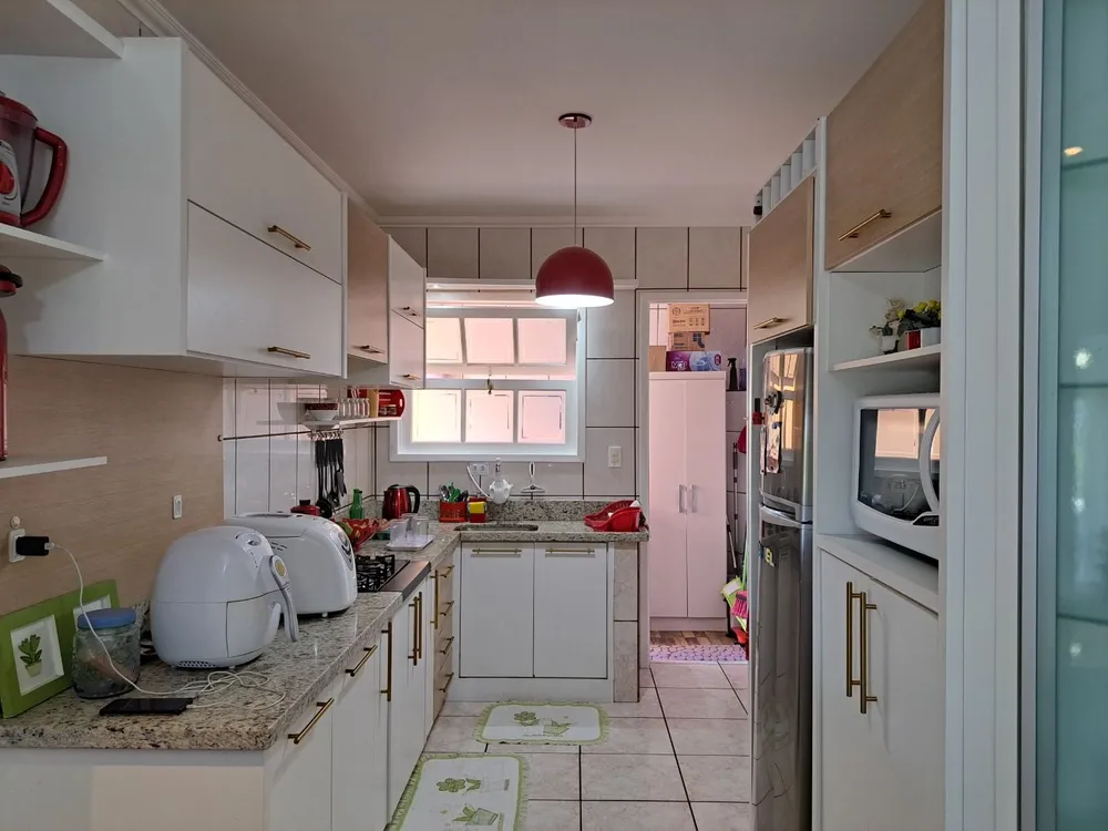 Casa, 4 quartos, 247 m² - Foto 9