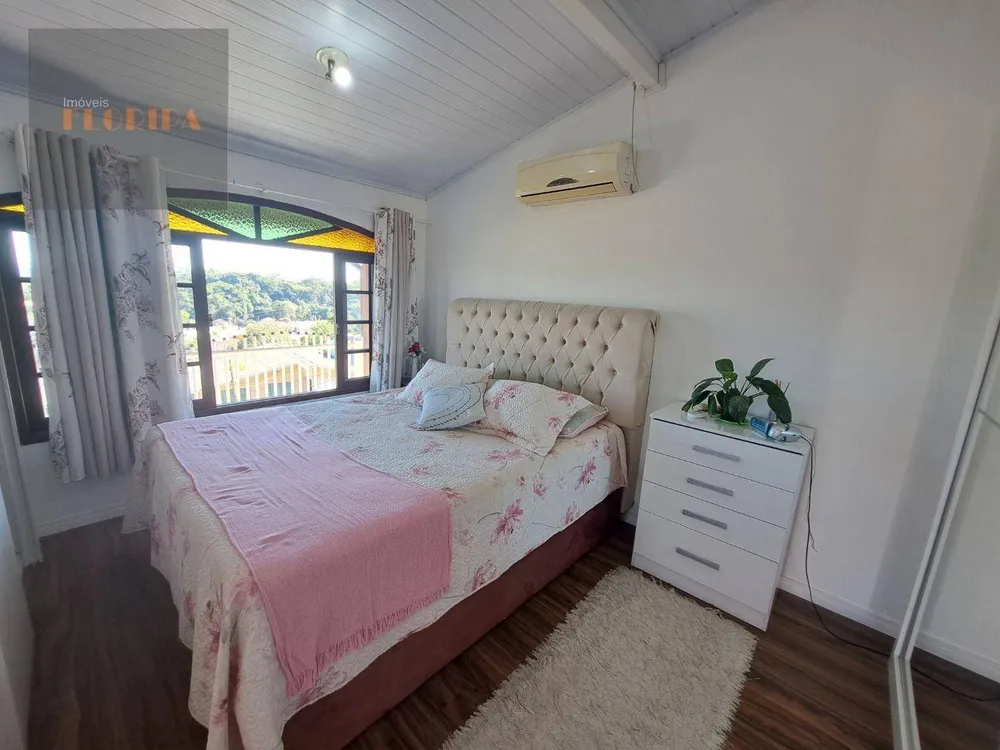 Casa, 4 quartos, 247 m² - Foto 13