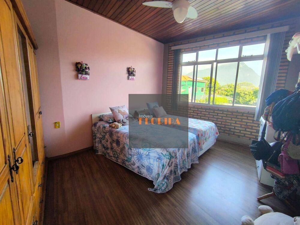 Casa, 3 quartos, 182 m² - Foto 23