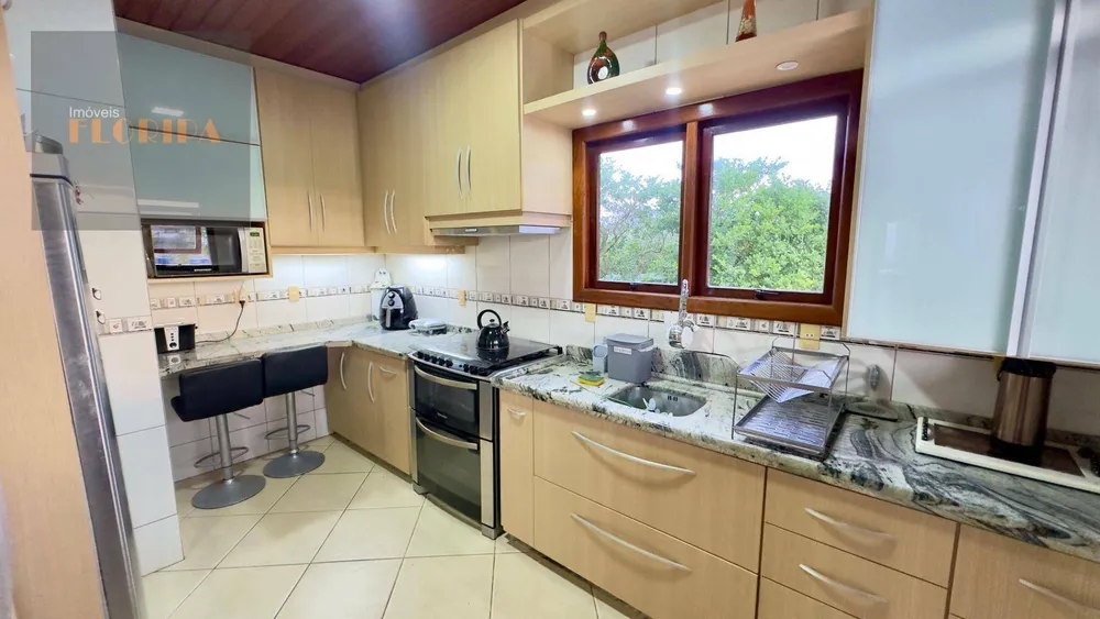 Casa, 3 quartos, 265 m² - Foto 8