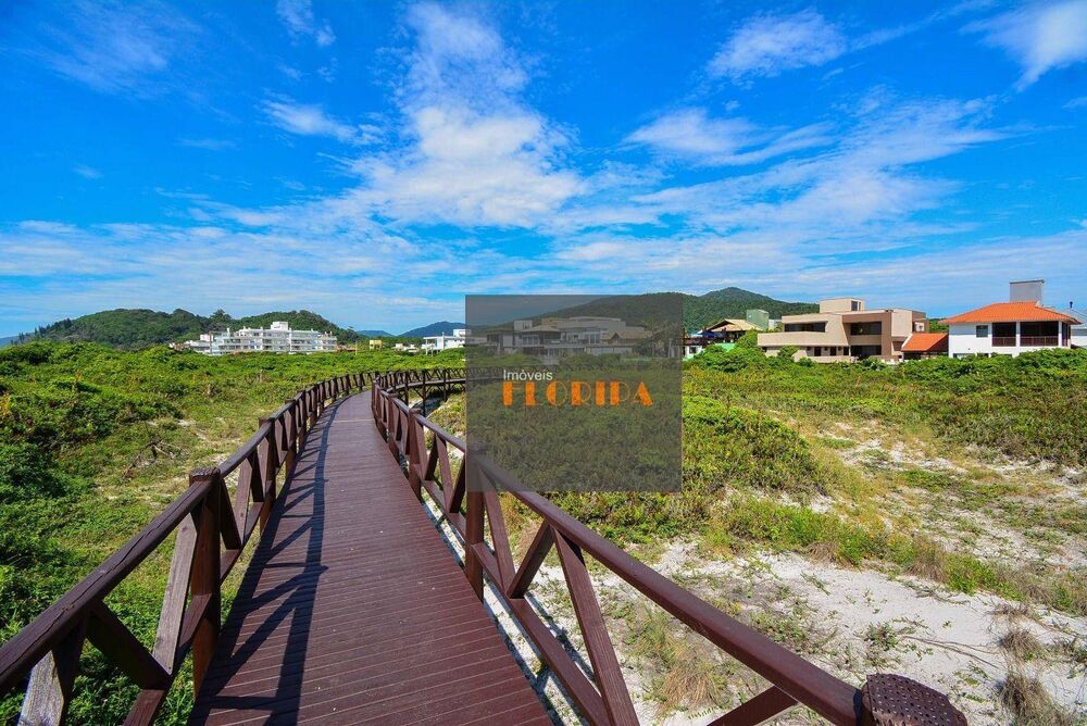 Casa de Condomínio à venda com 4 quartos, 360m² - Foto 17