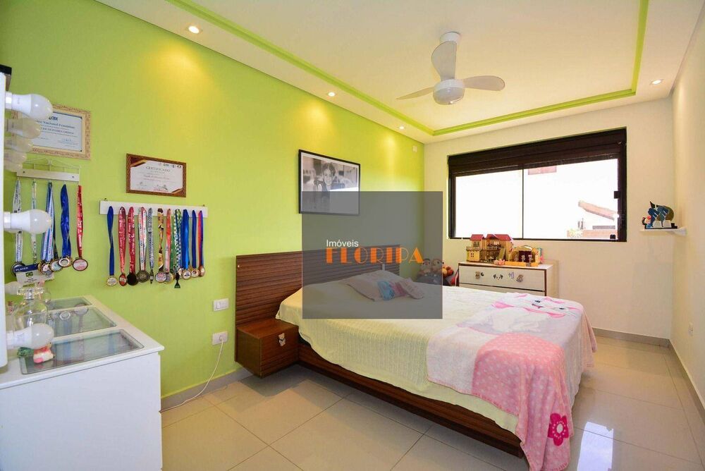 Casa de Condomínio à venda com 4 quartos, 360m² - Foto 13