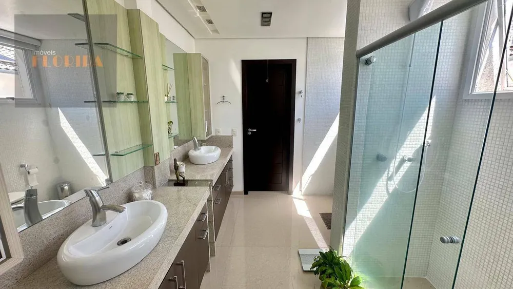 Casa, 4 quartos, 318 m² - Foto 9
