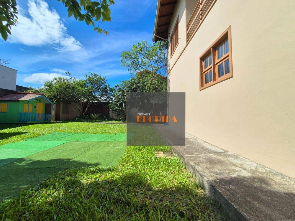 Casa, 4 quartos, 217 m² - Foto 6