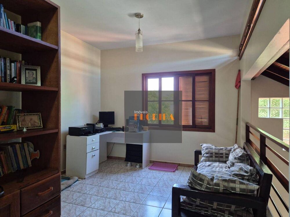 Casa, 4 quartos, 217 m² - Foto 24