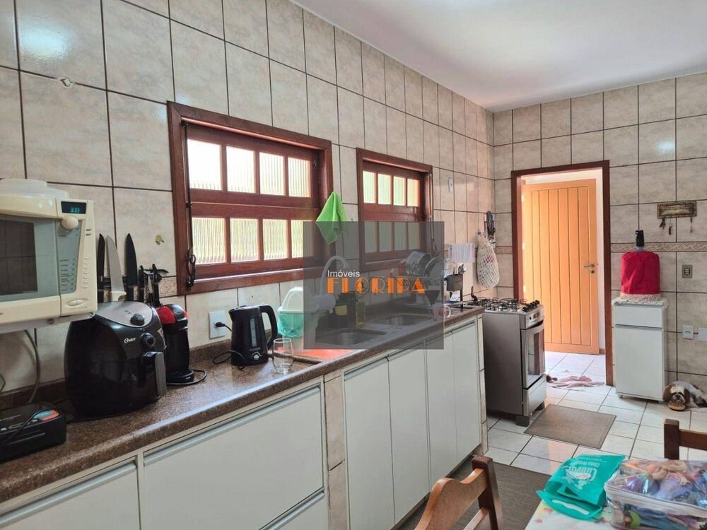 Casa, 4 quartos, 217 m² - Foto 5