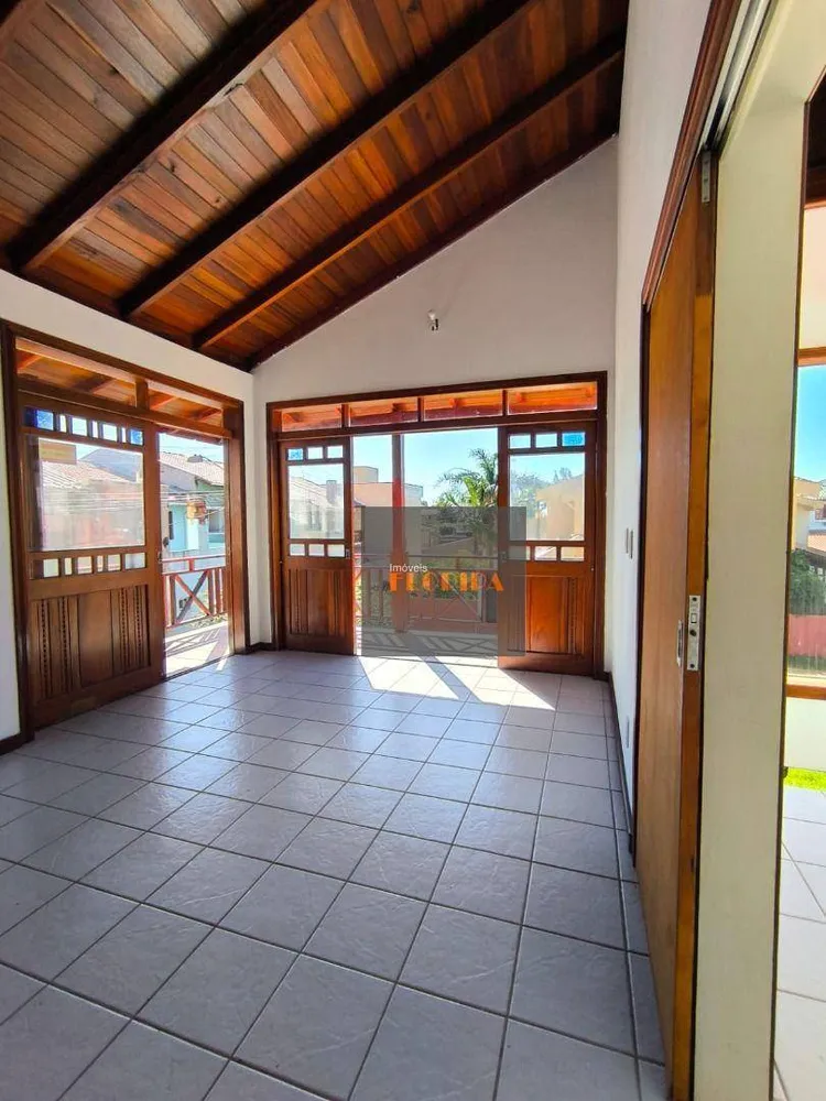 Casa, 3 quartos, 220 m² - Foto 11