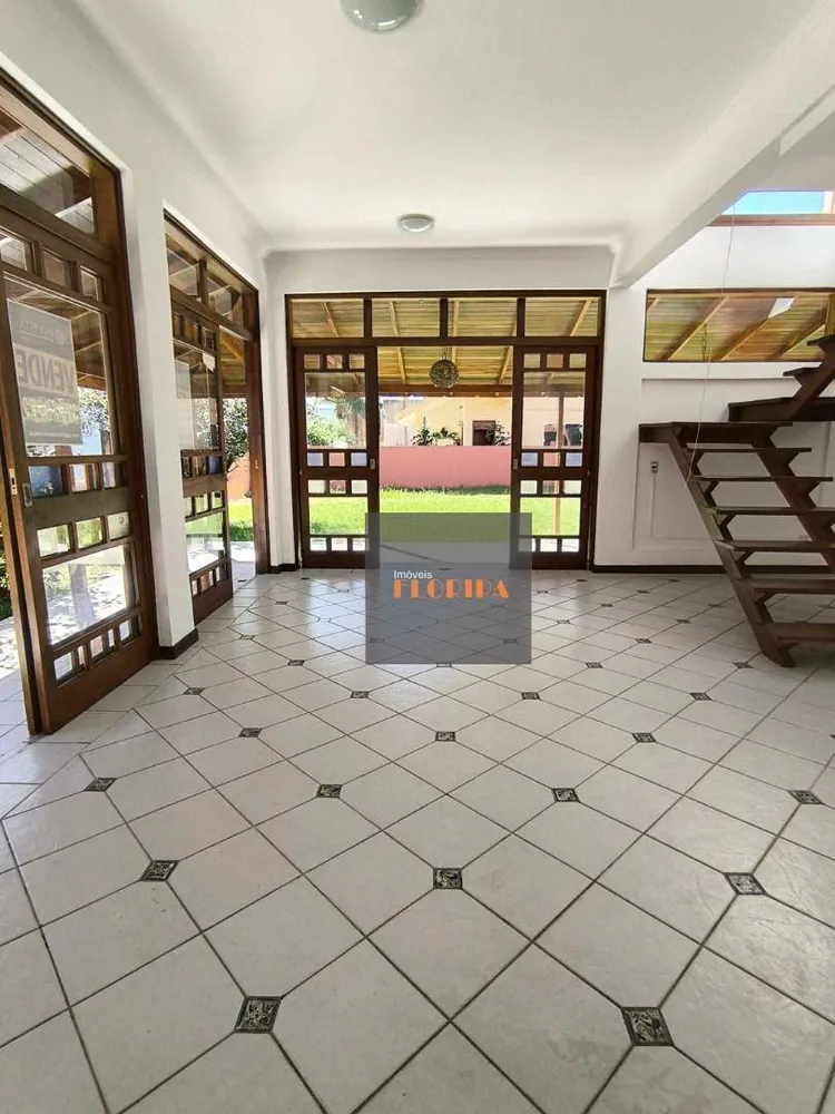 Casa, 3 quartos, 220 m² - Foto 8