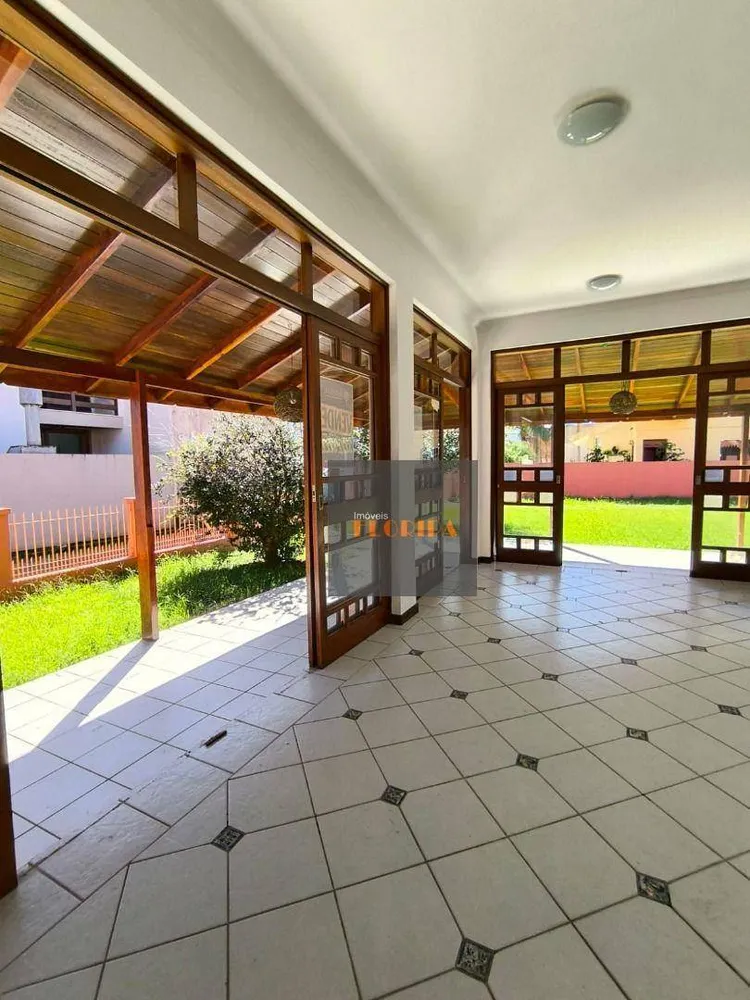 Casa, 3 quartos, 220 m² - Foto 9