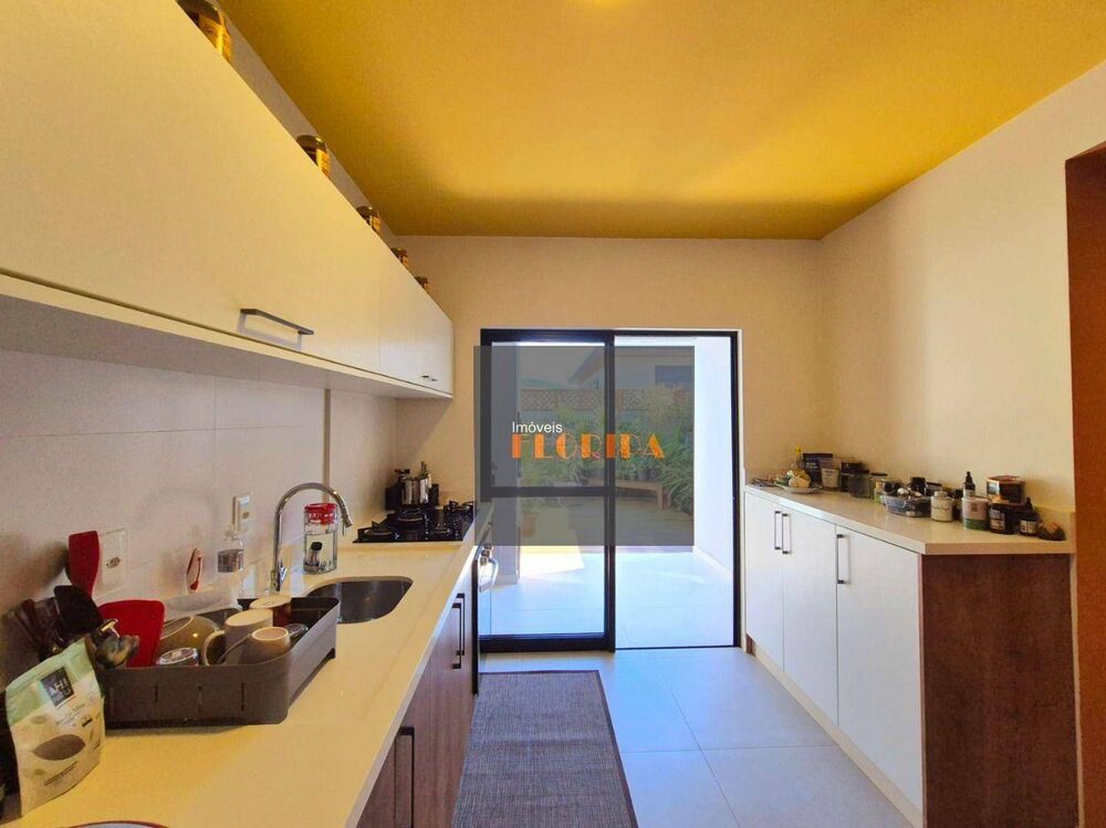 Casa, 3 quartos, 144 m² - Foto 4