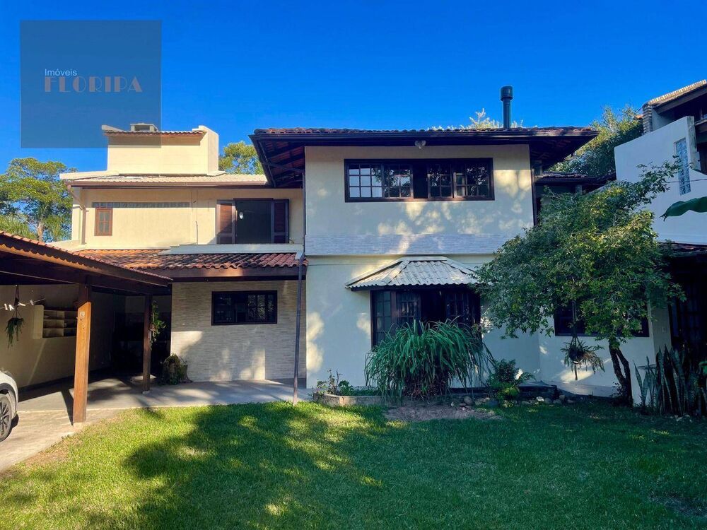 Casa, 4 quartos, 228 m² - Foto 1